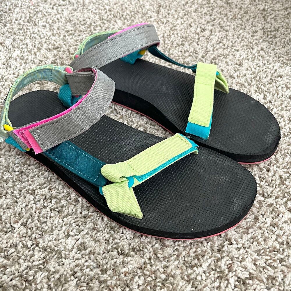 Size 9 / Women's Teva x Cotopaxi Sandals
